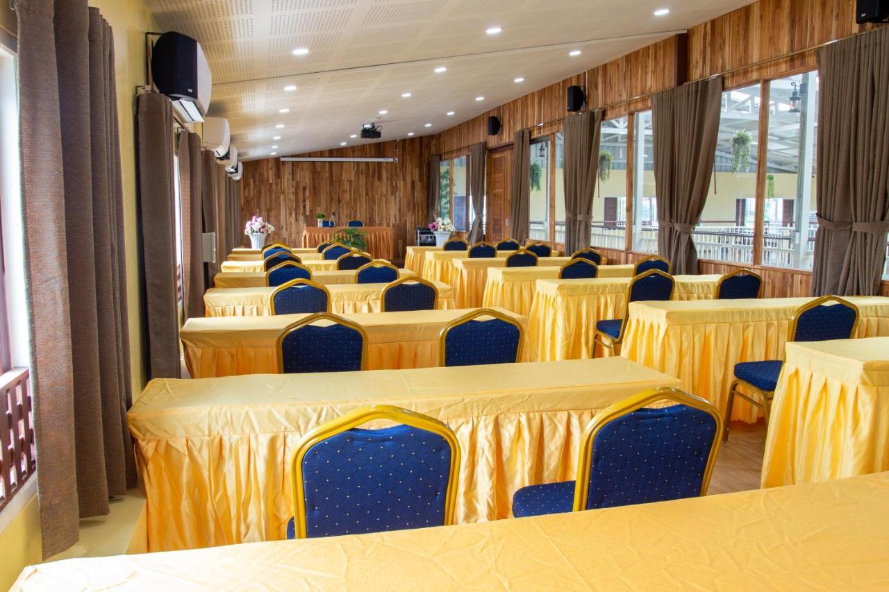 Nonnee Lampang Hotel Экстерьер фото
