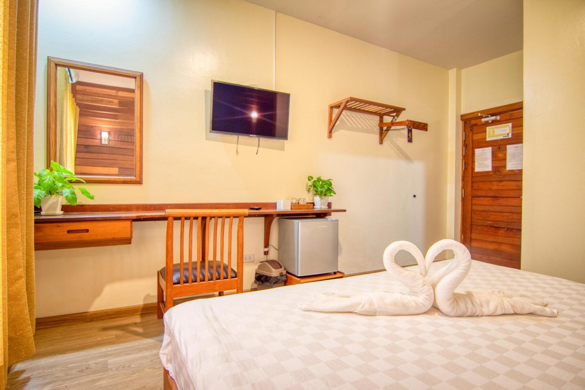 Nonnee Lampang Hotel Экстерьер фото